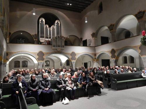 Греко-католики у Німеччині збирали кошти для поранених солдат.(ФОТО) Греко-католики у Німеччині збирали кошти для поранених солдат.(ФОТО)